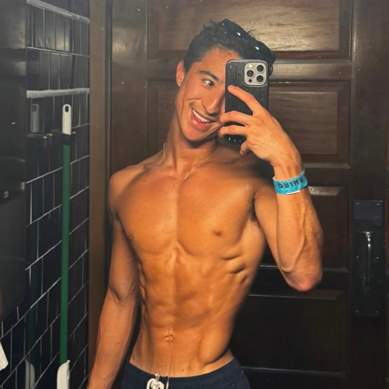 Fit Texas Boy 🤍 - OnlyFans model