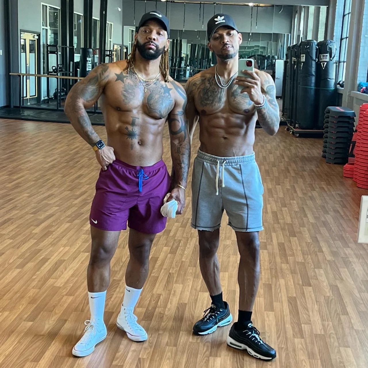 TyroneNjohnnell - OnlyFans model