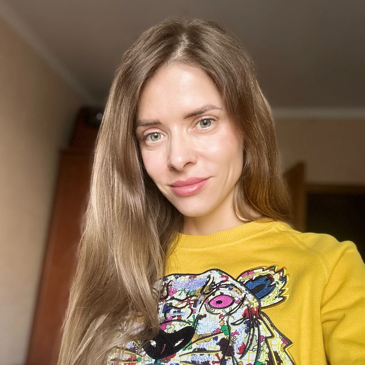 ElenaNaturalBeauty - OnlyFans model