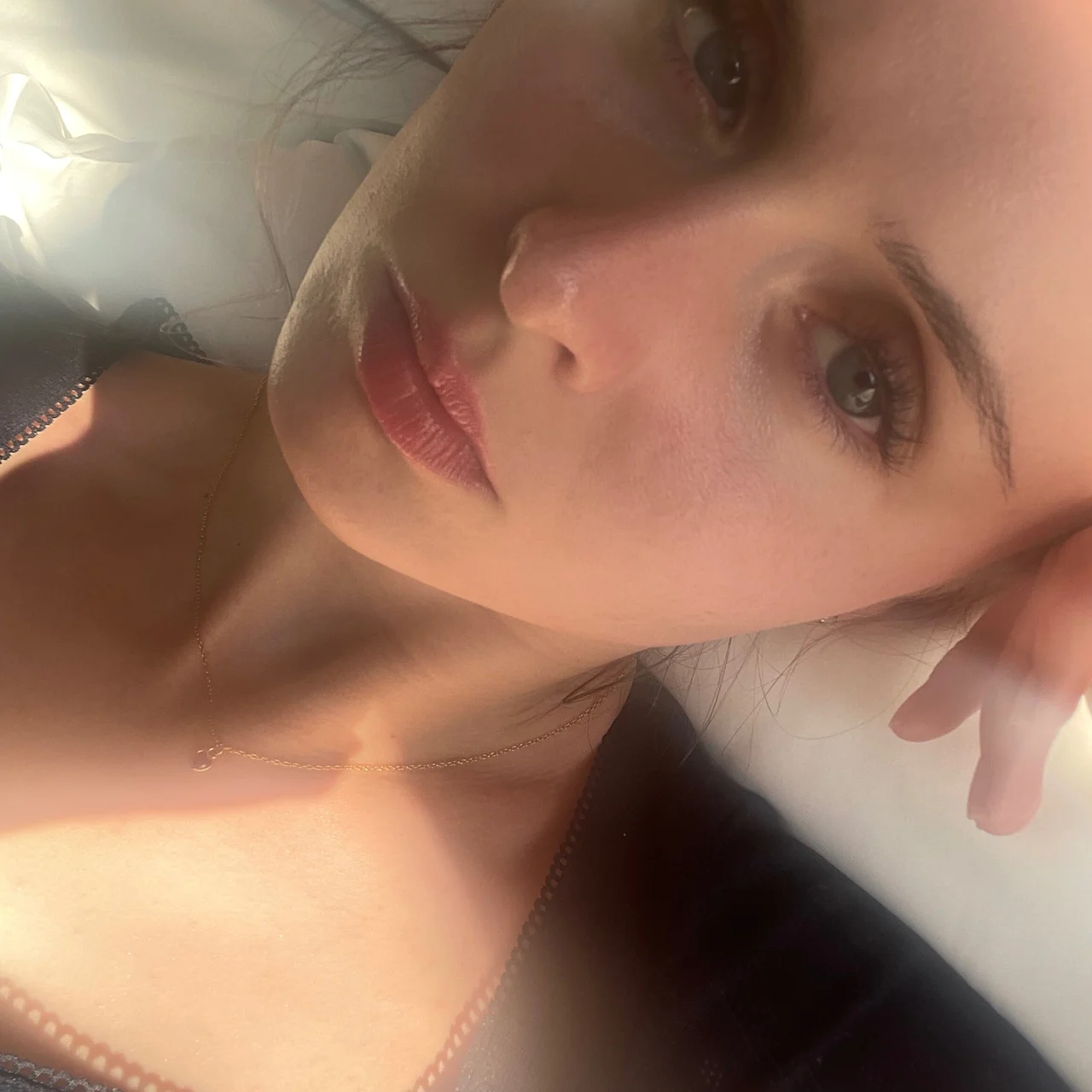 Lilaccfumess - OnlyFans model