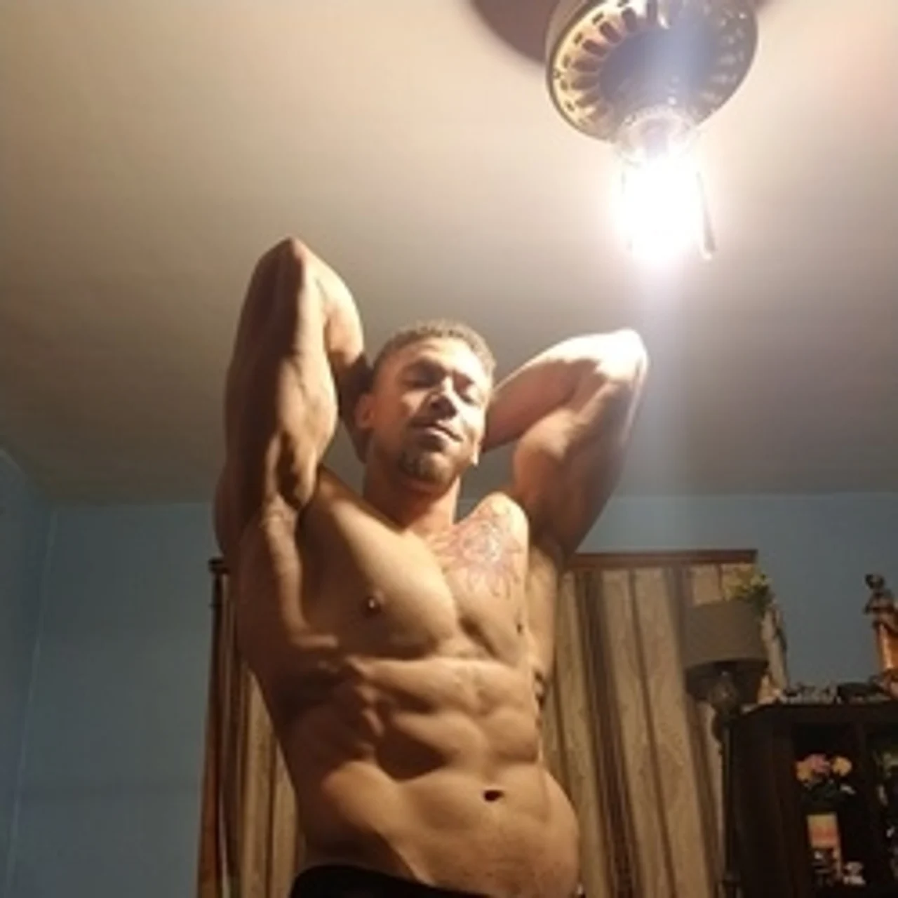 unicornhorn48 - OnlyFans model