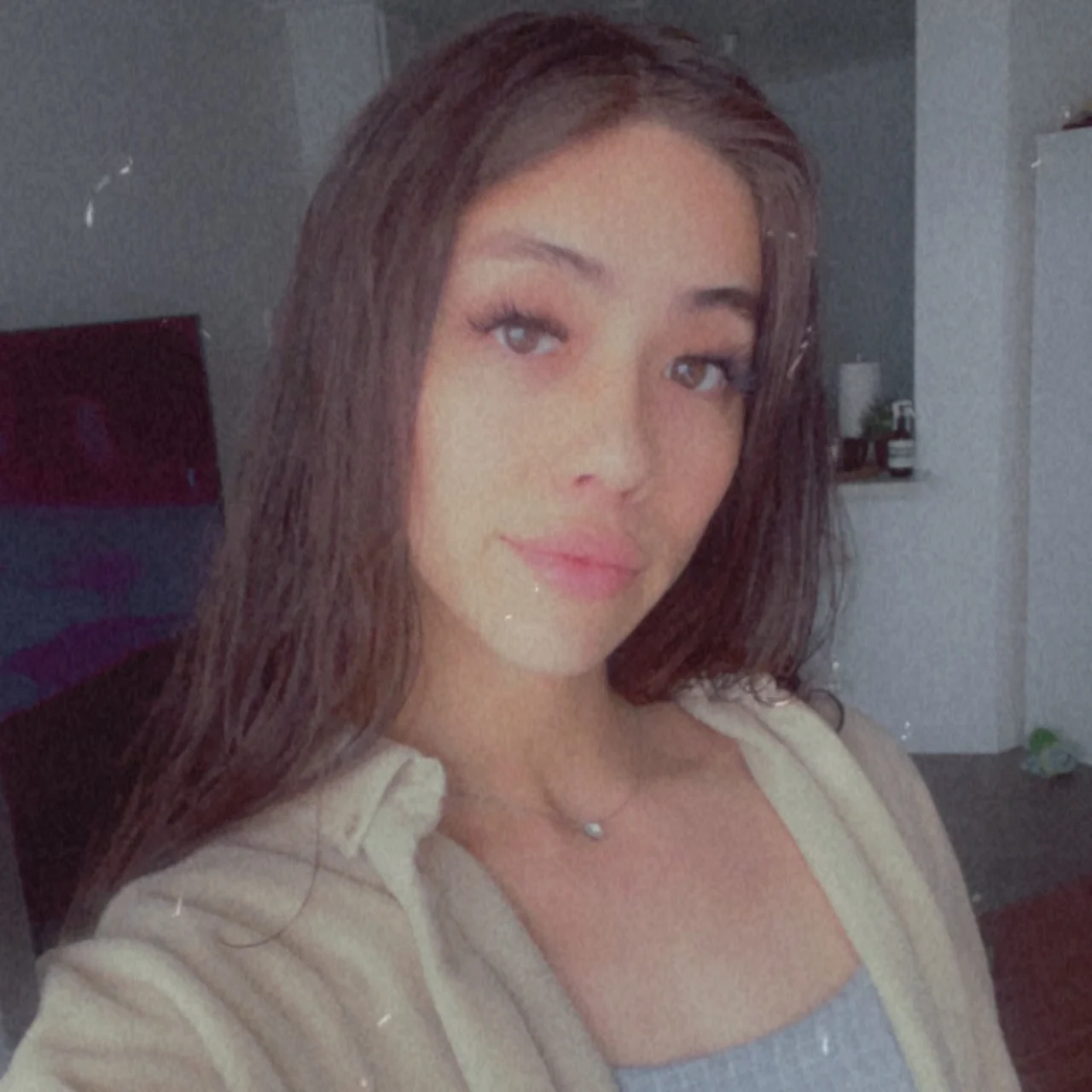 Yuna π§‘ - OnlyFans model