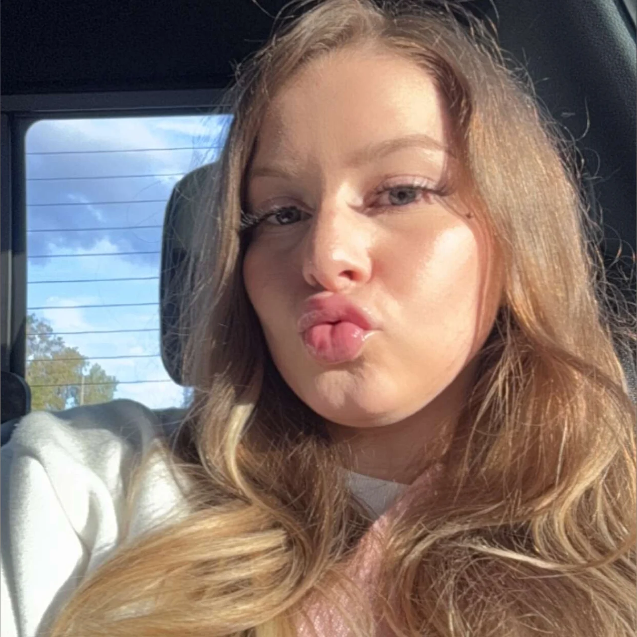 Savannah - OnlyFans model