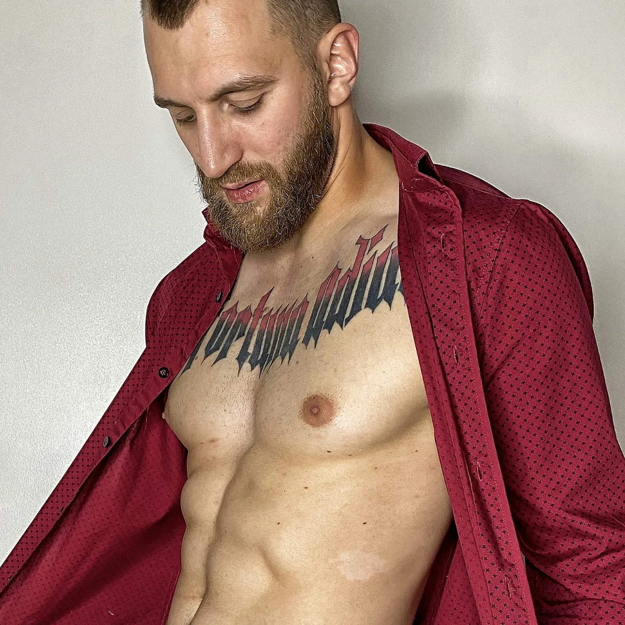 Veranyan_off - OnlyFans model