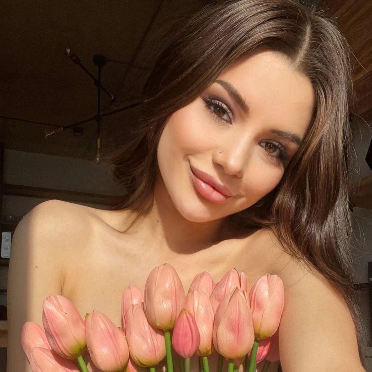 ANgel_LI - OnlyFans model