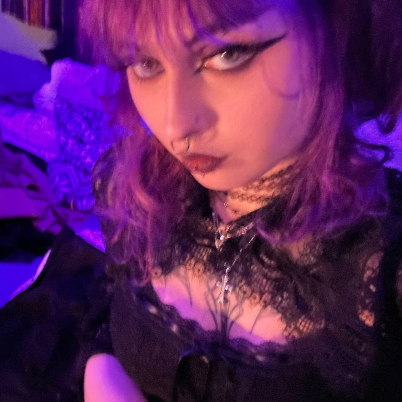 Alisha Victoria Raven - OnlyFans model