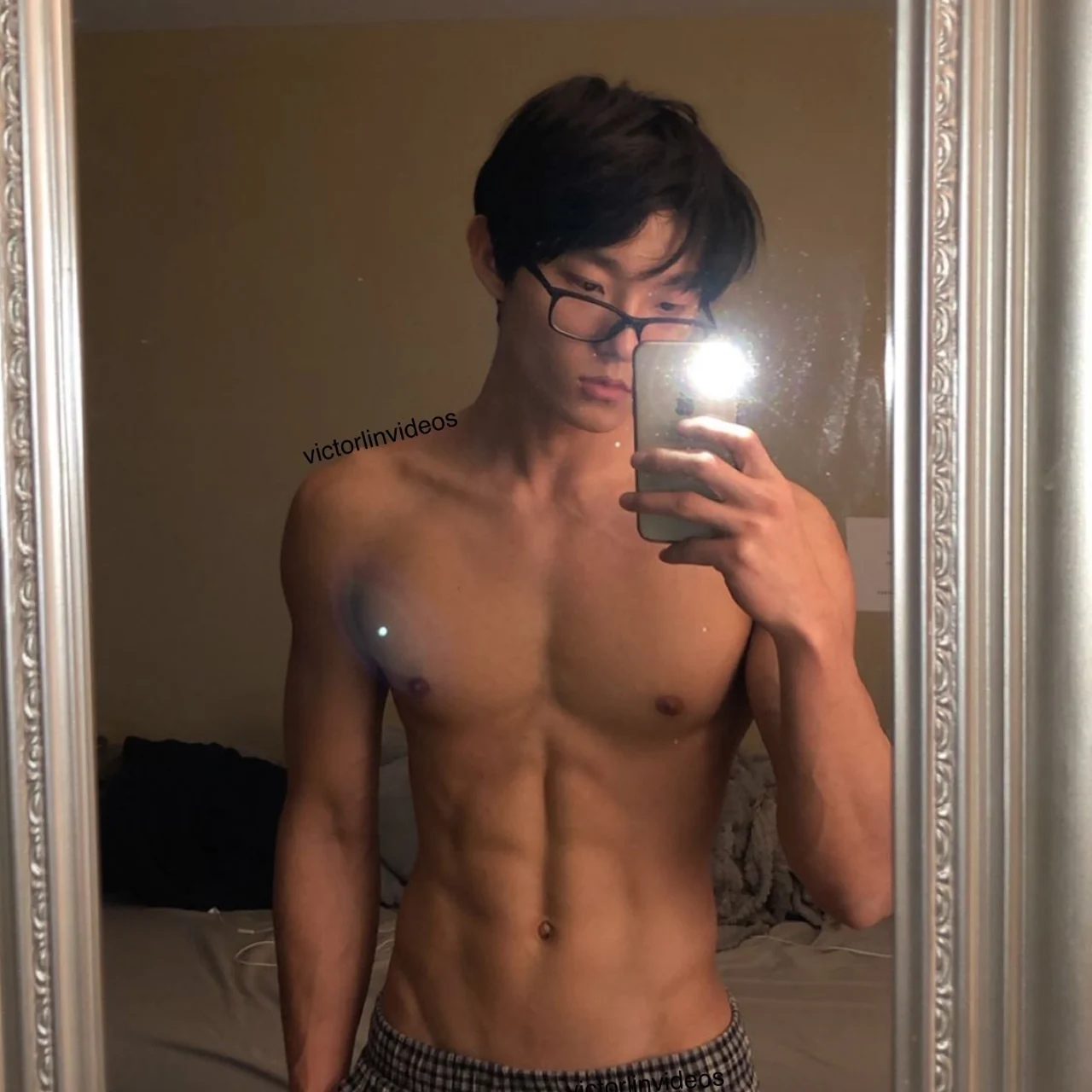 Victor Lin - OnlyFans model