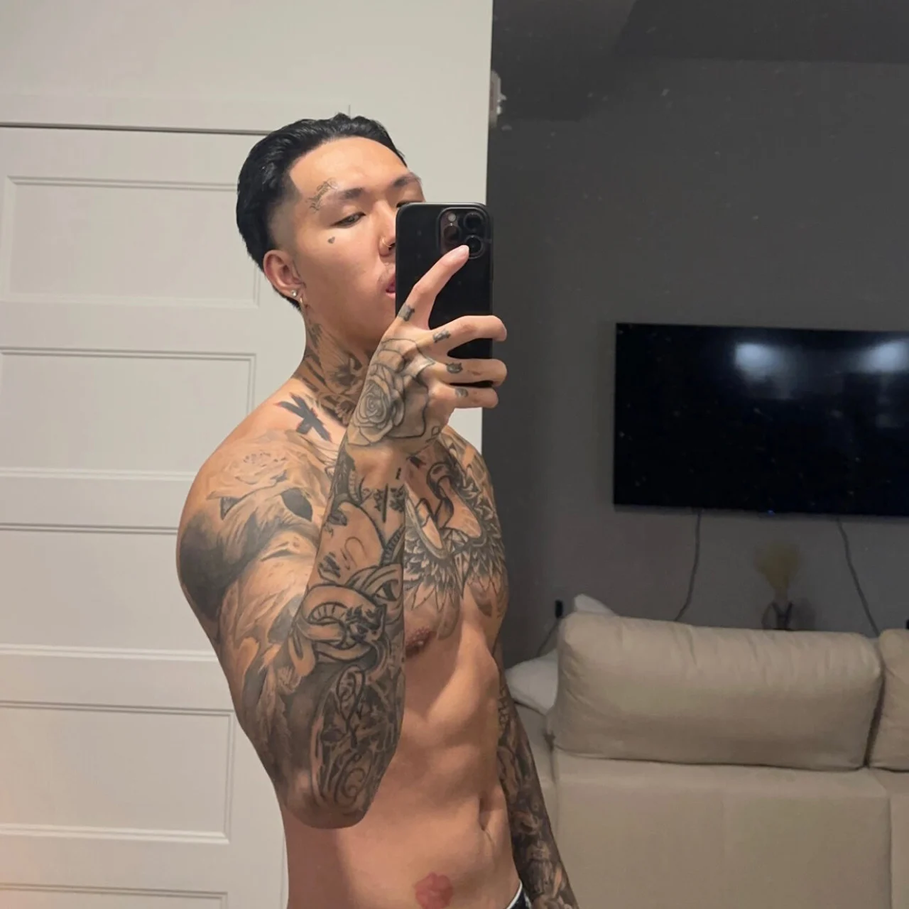 VietPapi - OnlyFans model