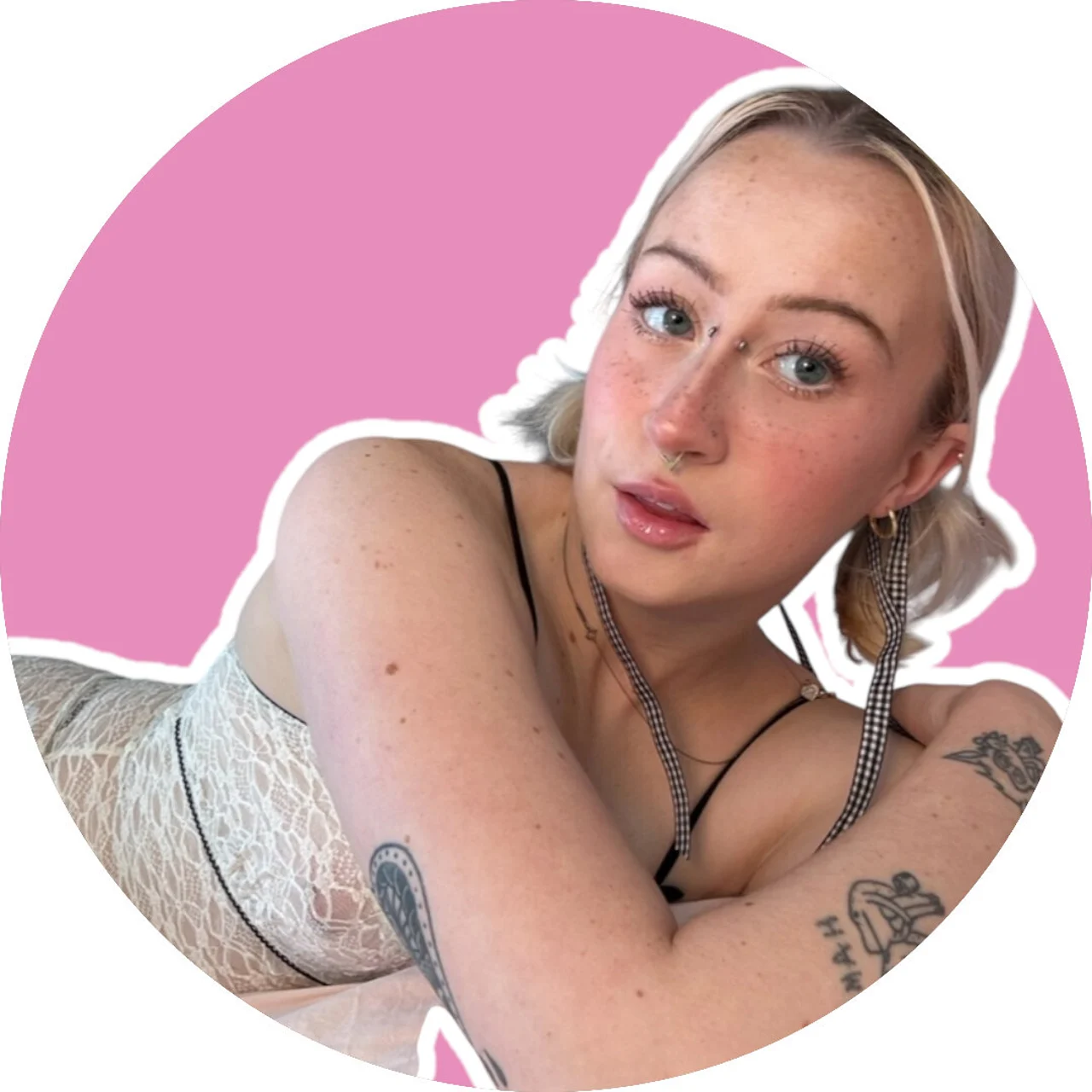 Vinny’s VIP🩰💖 - OnlyFans model