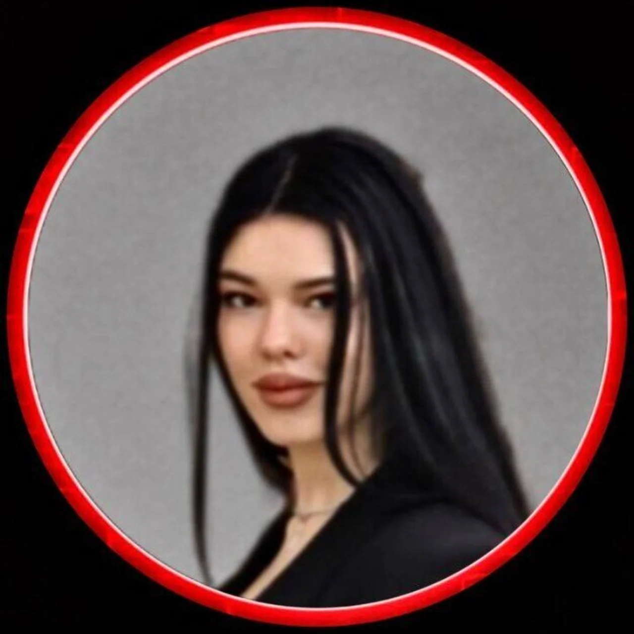 Viola - OnlyFans model