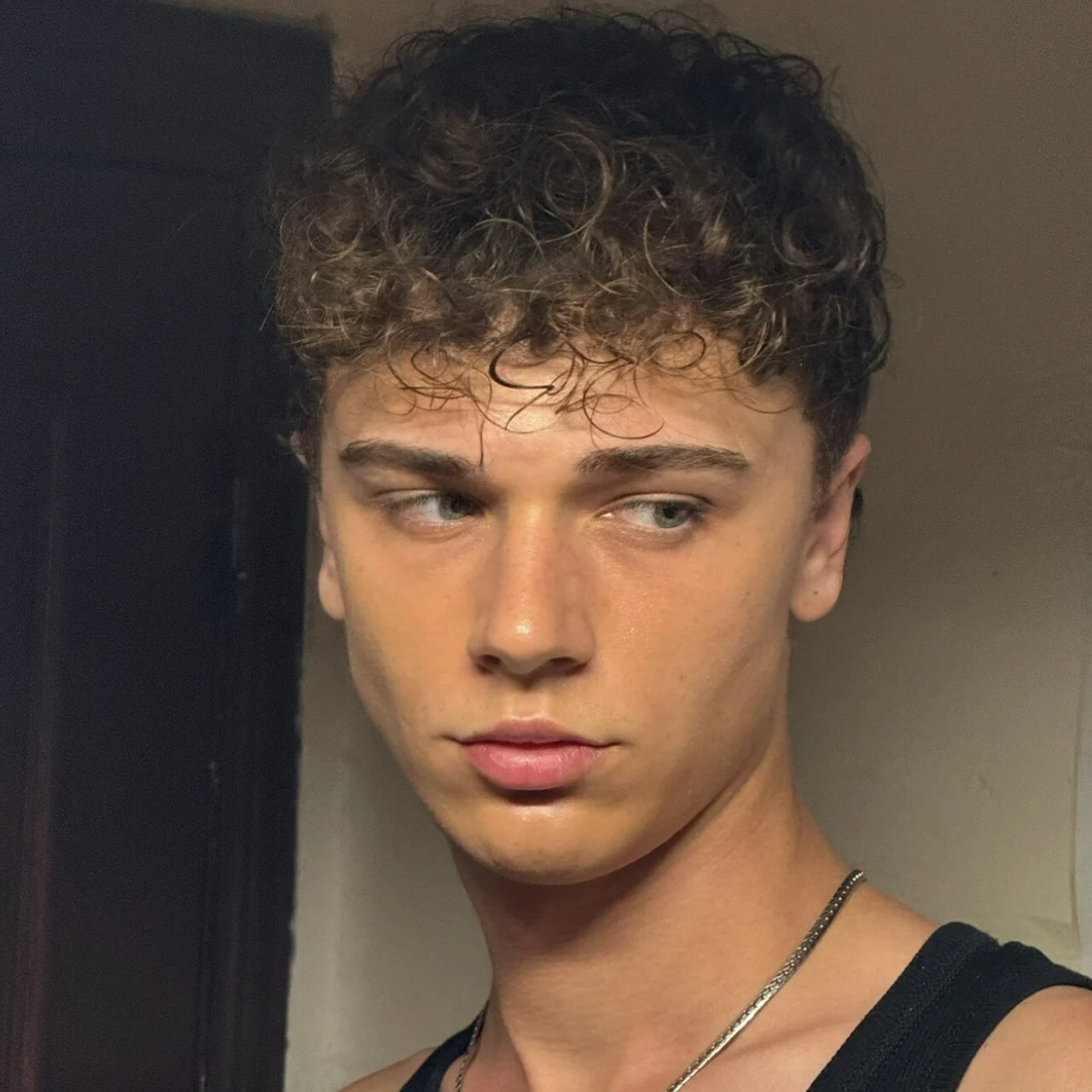 Vi 🤸🏻‍♂️ - OnlyFans model