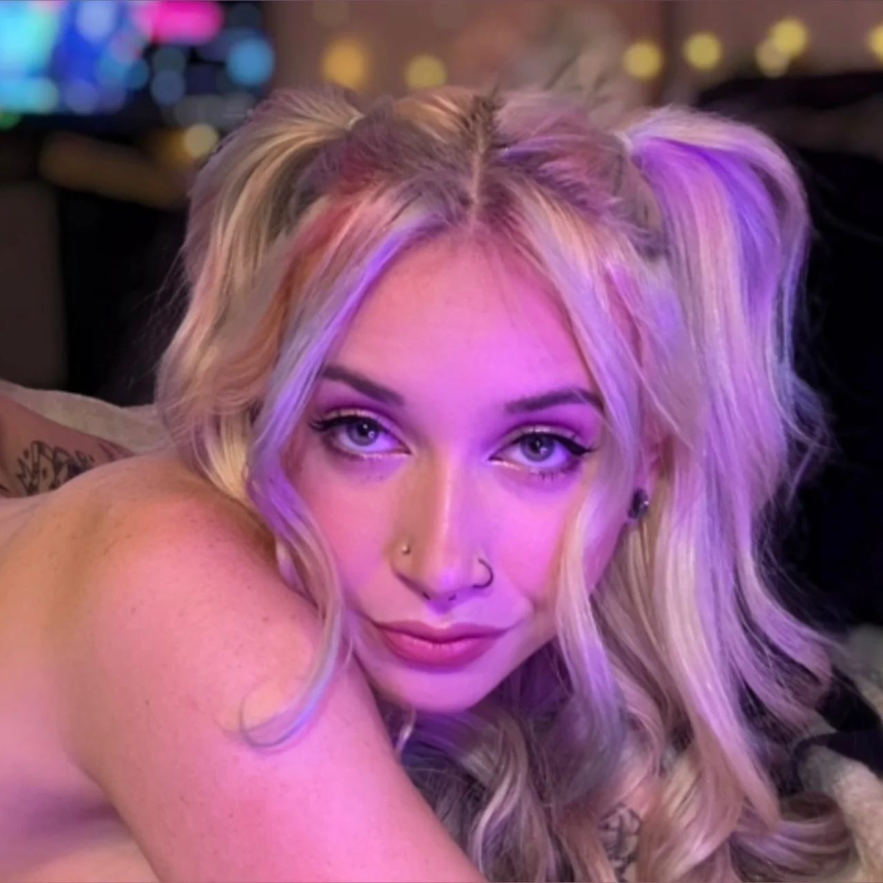 ᐺ - OnlyFans model