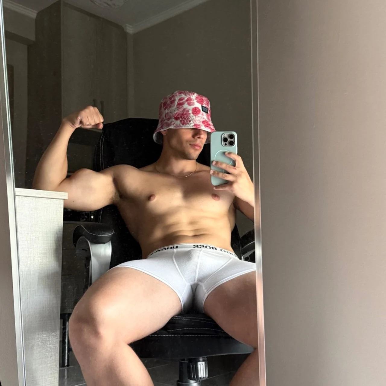 Williams - OnlyFans model