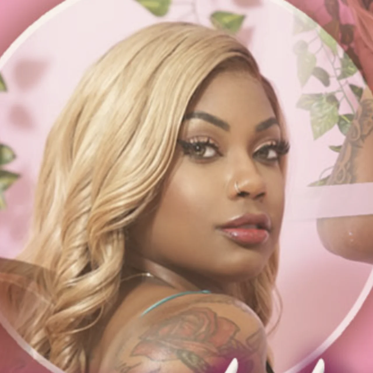 We Want Diamond - OnlyFans model