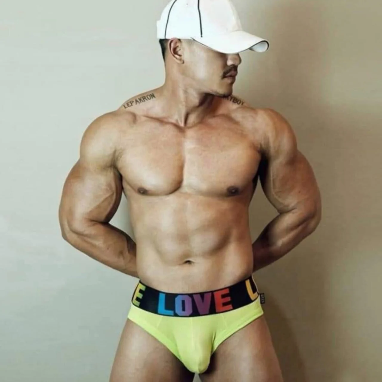 Thaigod'sArmy🇹🇭 - OnlyFans model