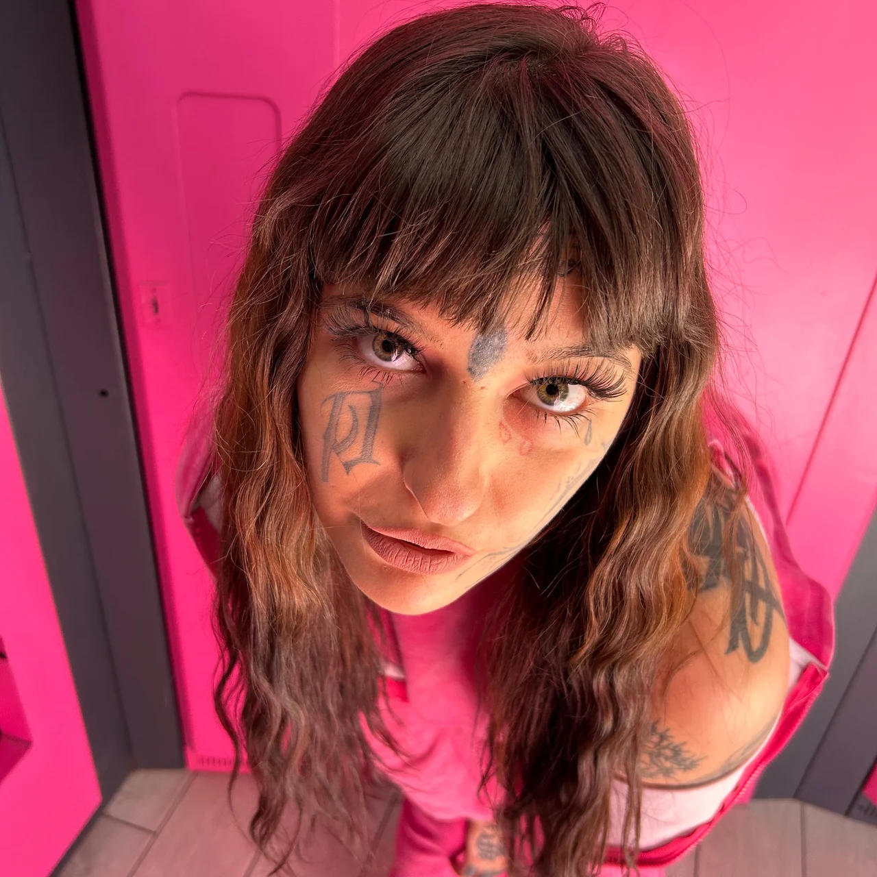 youngrichflygirl - OnlyFans model