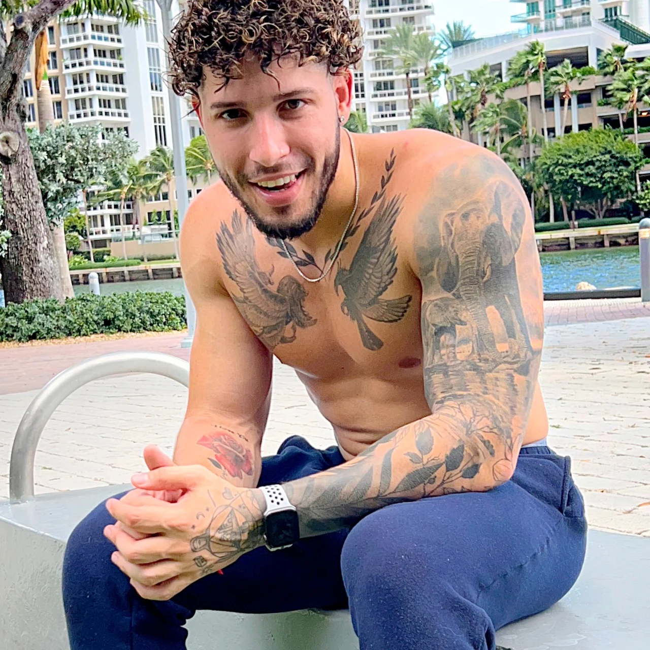 yourcubano - OnlyFans model