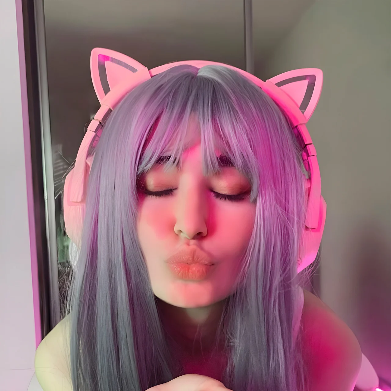 Yuki Whisper - OnlyFans model